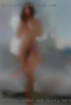 Athletic women and nicely horny hung (thick).
