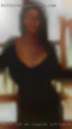 Hello, let me couples introduce swingers myself near North Carolina.